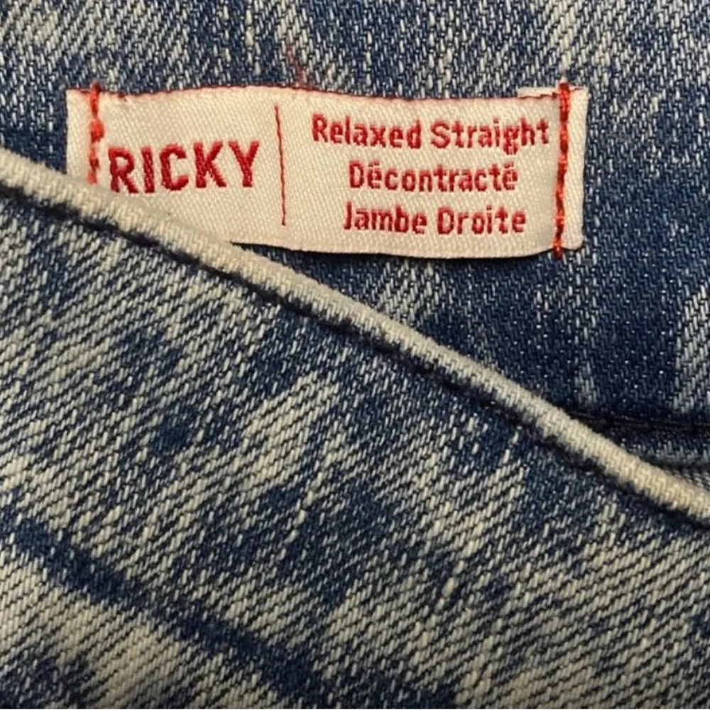 True Religion Men's Ricky Straight Sapphire Bolt Shorts
